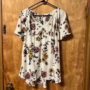 Maurices floral blouse size XXL